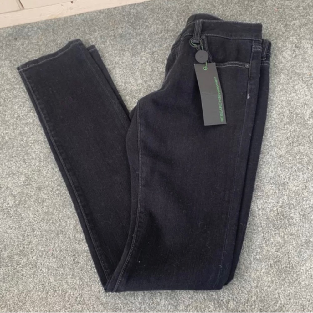 R+D Research Development Jeans Black Dark Wash Size 26 Long 34” Inseam NWT